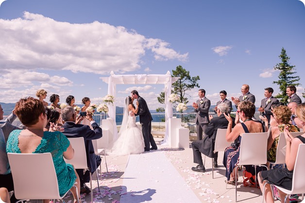 Sparkling-Hill-wedding_Okanagan_68_by-Kevin-Trowbridge