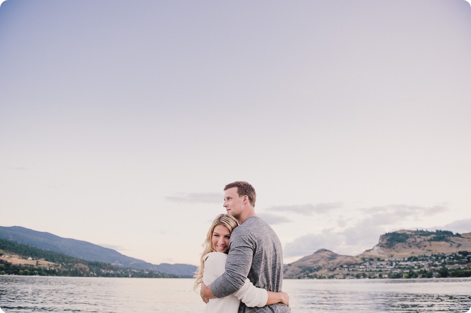 Kelowna-wedding-photographer_Okanagan engagement session_Kal beach_44494_by-Kevin-Trowbridge