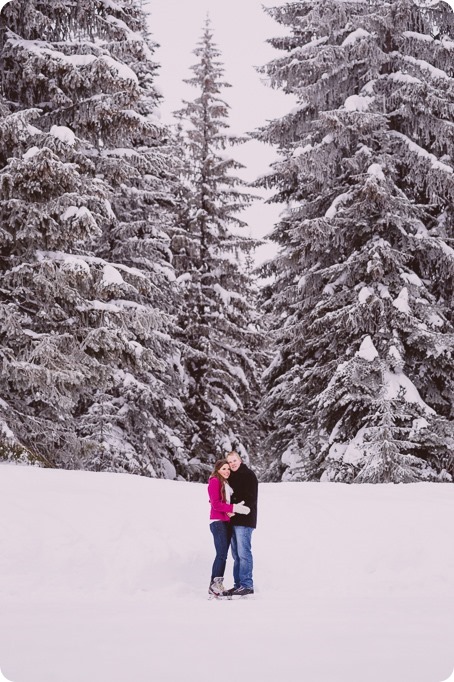 Silverstar-engagement-session_outdoor-skating-portraits_snow-pond-coffeeshop_68_by-Kevin-Trowbridge